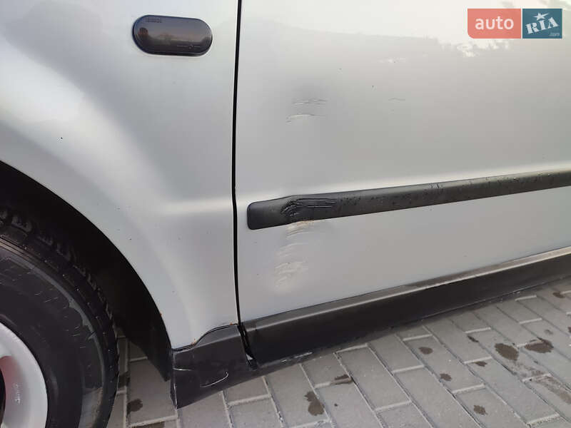 Седан Volkswagen Passat 1998 в Каменец-Подольском