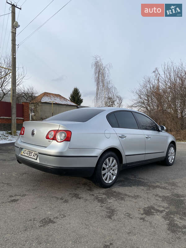 Седан Volkswagen Passat 2008 в Мукачевому