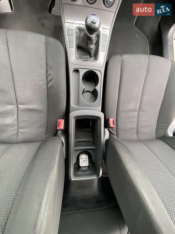 Седан Volkswagen Passat 2008 в Мукачевому