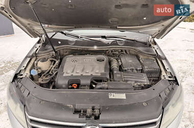 Универсал Volkswagen Passat 2010 в Виннице