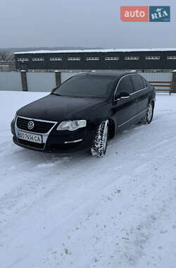Седан Volkswagen Passat 2009 в Бережанах
