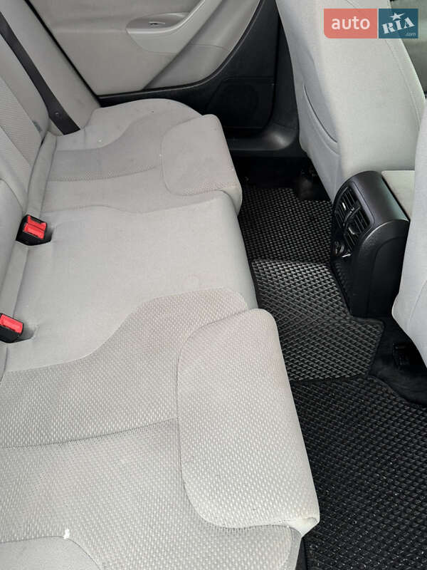 Седан Volkswagen Passat 2009 в Бережанах