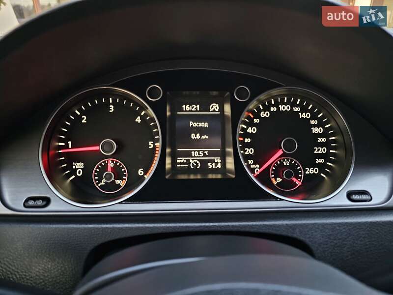 Универсал Volkswagen Passat 2012 в Стрые фото 97 Универсал Volkswagen Passat 2012 в Стрые