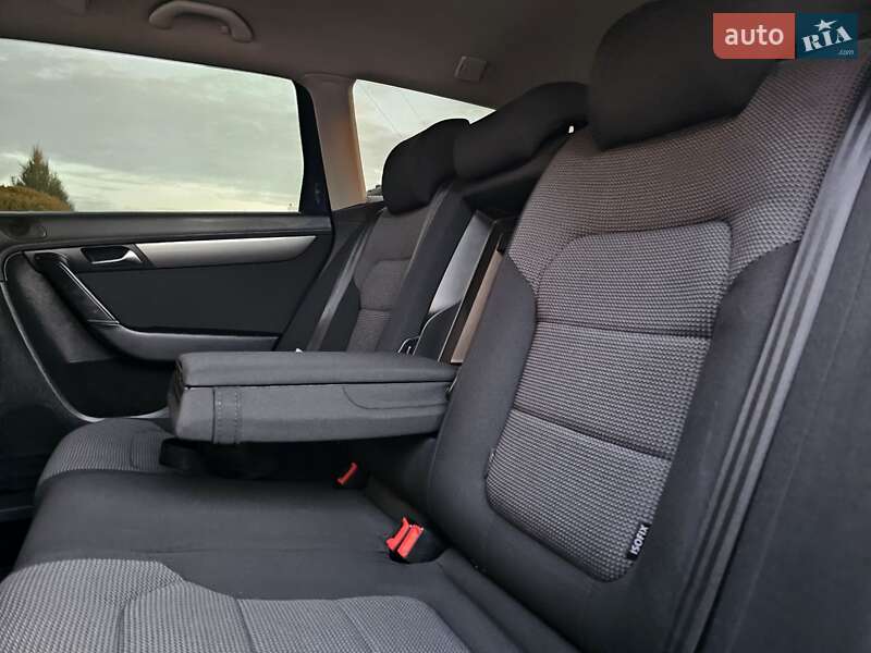 Универсал Volkswagen Passat 2012 в Стрые фото 146 Универсал Volkswagen Passat 2012 в Стрые