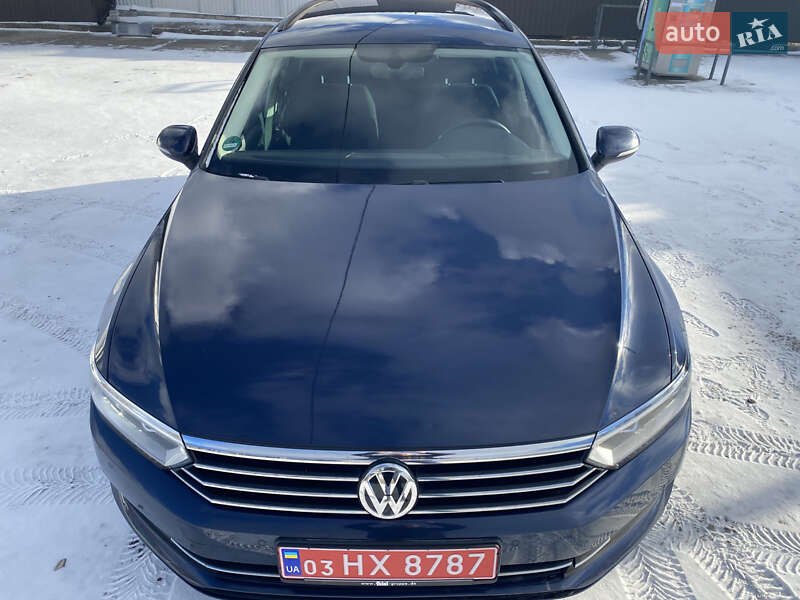 Универсал Volkswagen Passat 2015 в Нововолынске