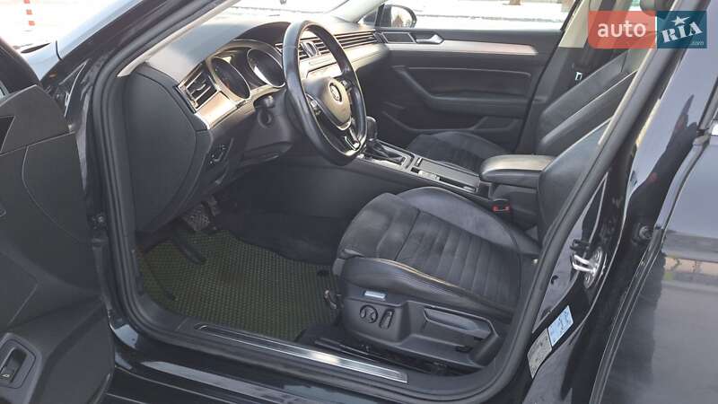 Универсал Volkswagen Passat 2017 в Коломые