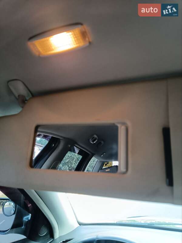 Універсал Volkswagen Passat 2001 в Путивлі