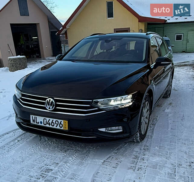 Універсал Volkswagen Passat 2019 в Калуші