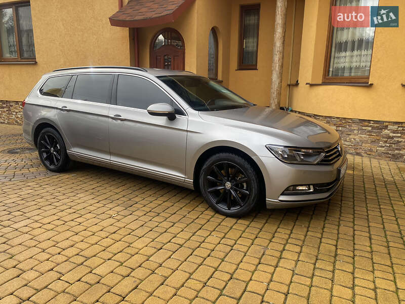 Універсал Volkswagen Passat 2016 в Мукачевому