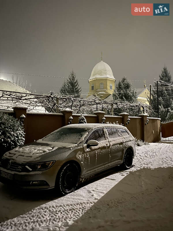 Універсал Volkswagen Passat 2016 в Мукачевому