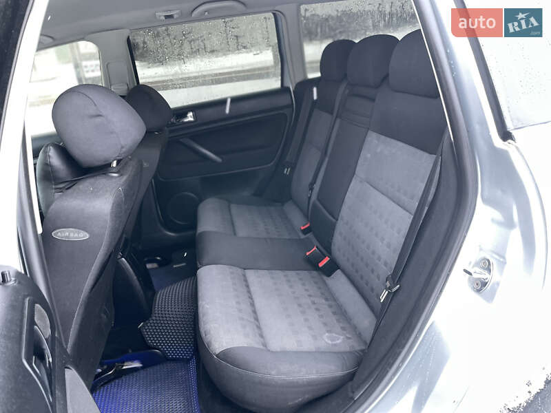 Универсал Volkswagen Passat 2002 в Хмельницком