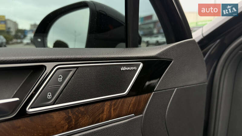 Седан Volkswagen Passat 2017 в Києві