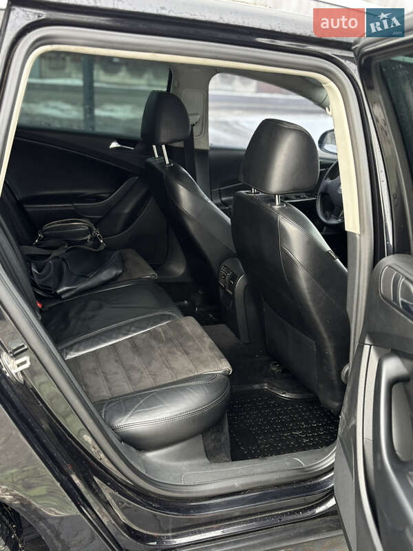 Универсал Volkswagen Passat 2006 в Ивано-Франковске