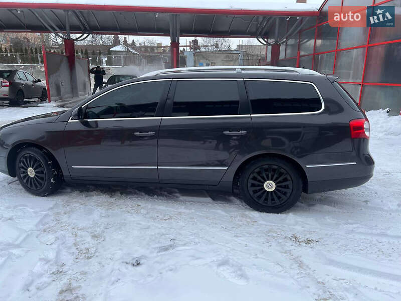 Універсал Volkswagen Passat 2005 в Львові