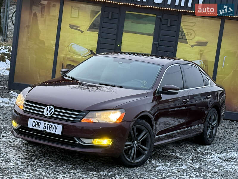 Седан Volkswagen Passat 2014 в Стрые