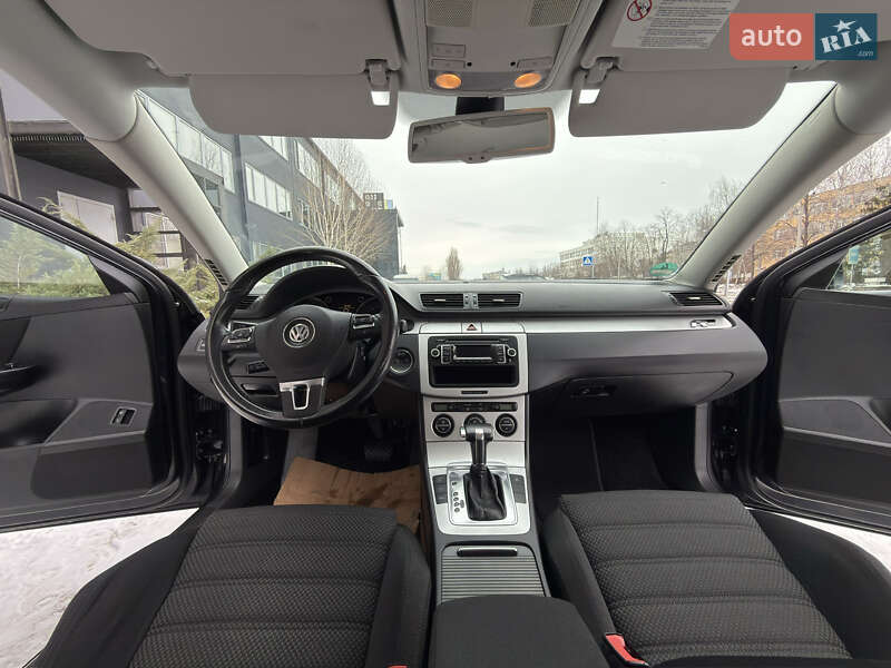 Универсал Volkswagen Passat 2010 в Белой Церкви