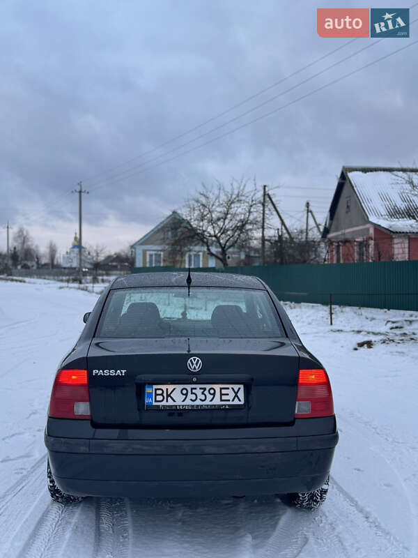 Седан Volkswagen Passat 1998 в Зарічному фото 10 Седан Volkswagen Passat 1998 в Зарічному