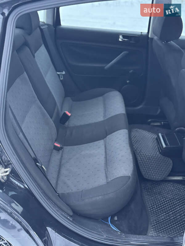 Седан Volkswagen Passat 1998 в Зарічному фото 17 Седан Volkswagen Passat 1998 в Зарічному