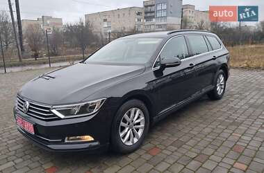 Универсал Volkswagen Passat 2018 в Нововолынске