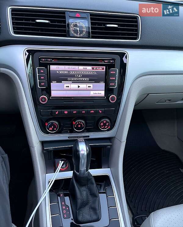 Volkswagen Passat 2012