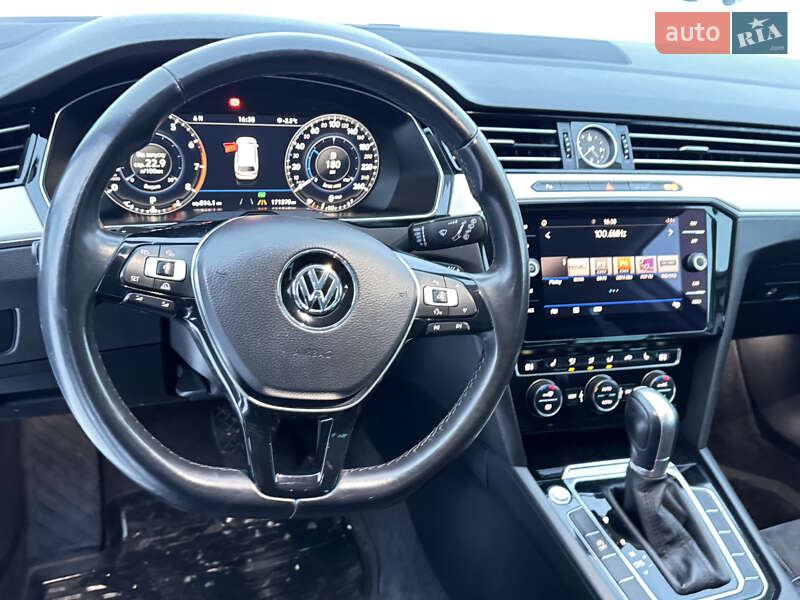 Универсал Volkswagen Passat 2018 в Бережанах