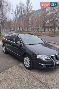 Универсал Volkswagen Passat 2010 в Чернигове