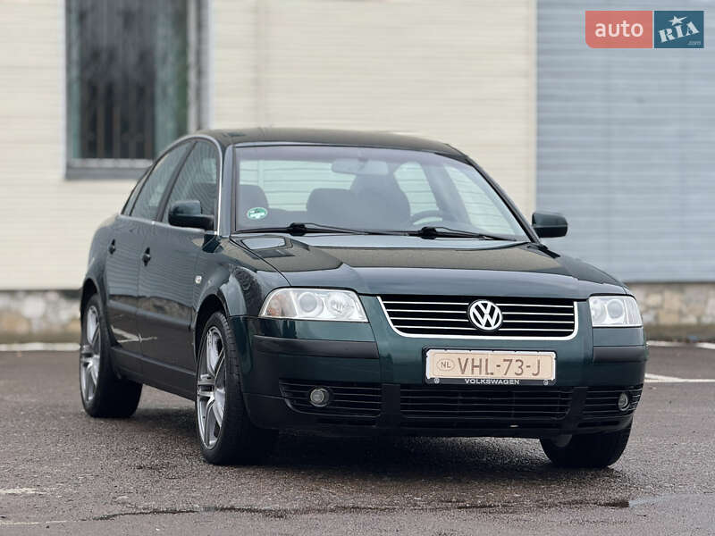 Седан Volkswagen Passat 2001 в Дубно