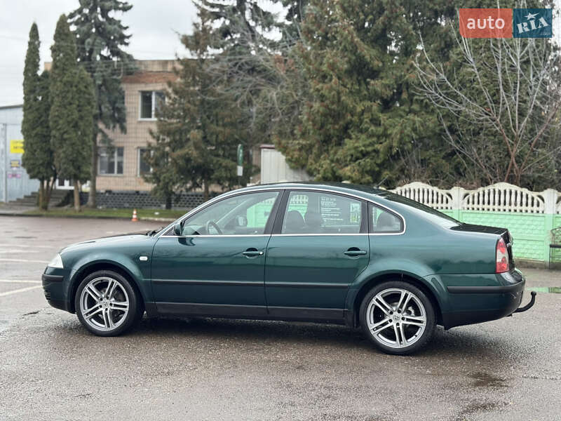 Седан Volkswagen Passat 2001 в Дубно