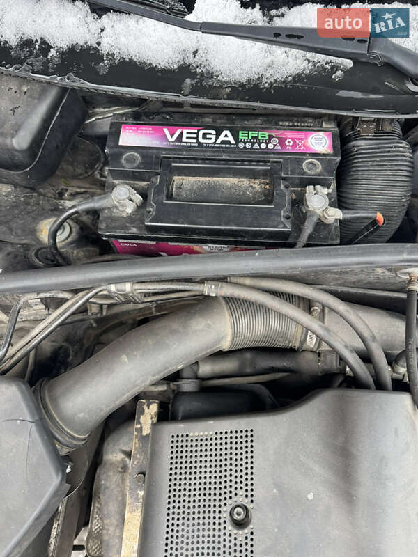 Седан Volkswagen Passat 1998 в Зарічному фото 5 Седан Volkswagen Passat 1998 в Зарічному