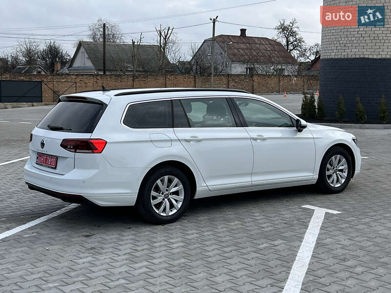 Универсал Volkswagen Passat 2021 в Дубно