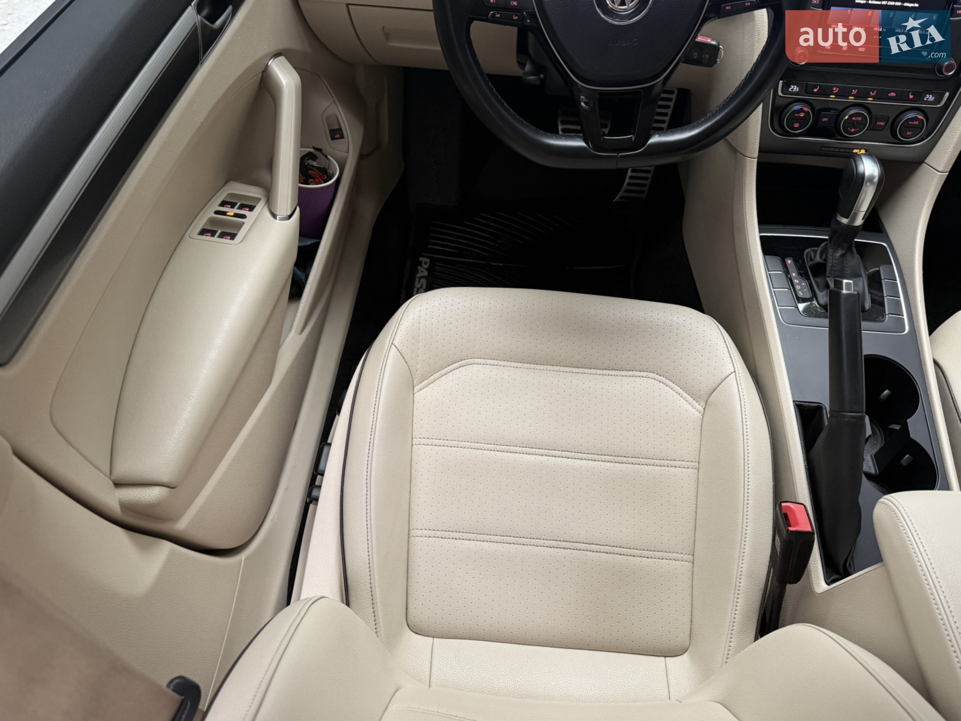2018 Volkswagen Passat - мініатюра 19