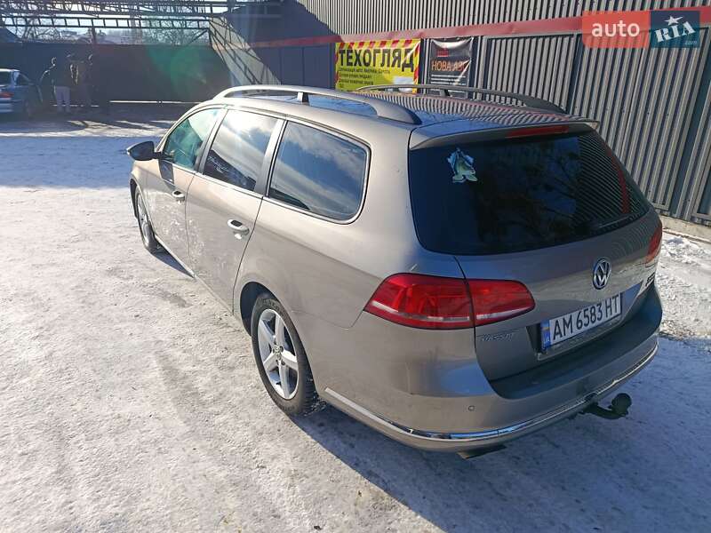 Универсал Volkswagen Passat 2012 в Полонном фото 5 Универсал Volkswagen Passat 2012 в Полонном