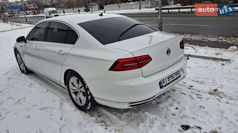 Седан Volkswagen Passat 2018 в Броварах