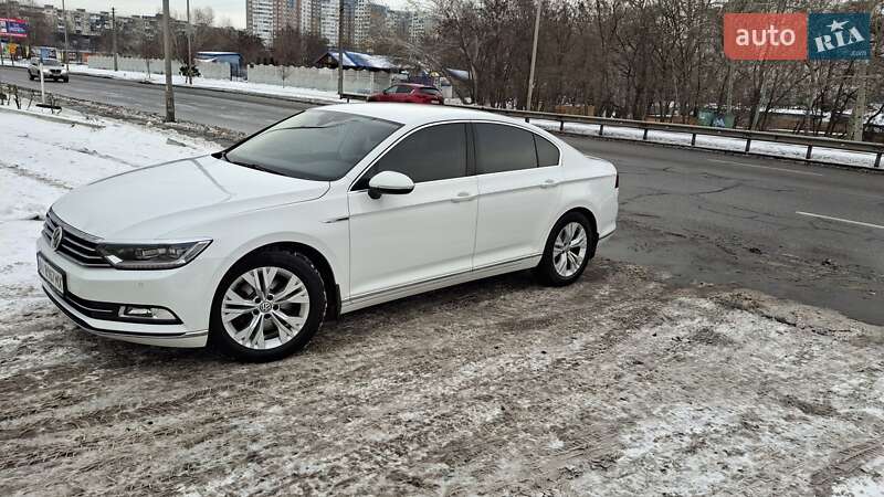 Седан Volkswagen Passat 2018 в Броварах
