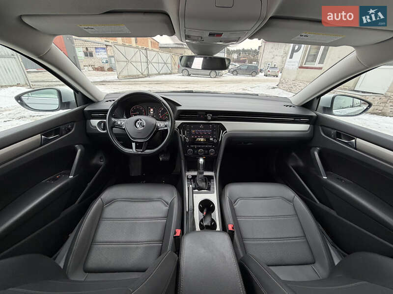 Седан Volkswagen Passat 2020 в Луцьку фото 28 Седан Volkswagen Passat 2020 в Луцьку