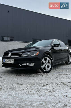 Седан Volkswagen Passat 2015 в Києві