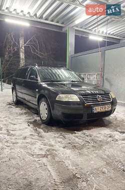 Универсал Volkswagen Passat 2003 в Киеве