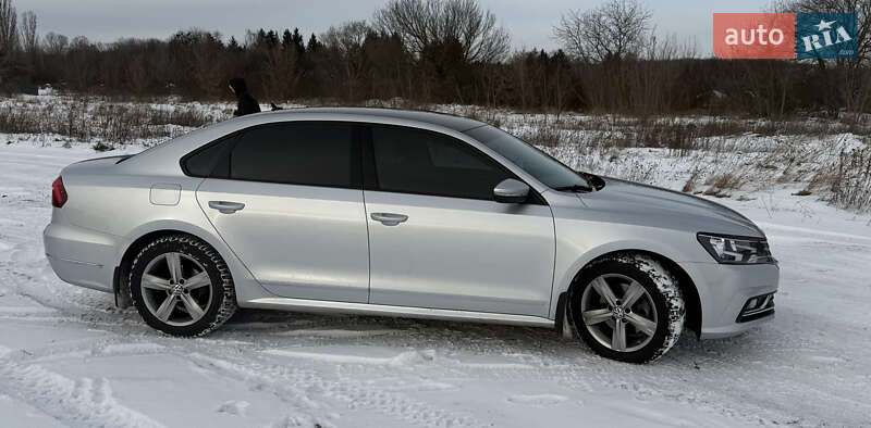 Седан Volkswagen Passat 2017 в Києві фото 9 Седан Volkswagen Passat 2017 в Києві