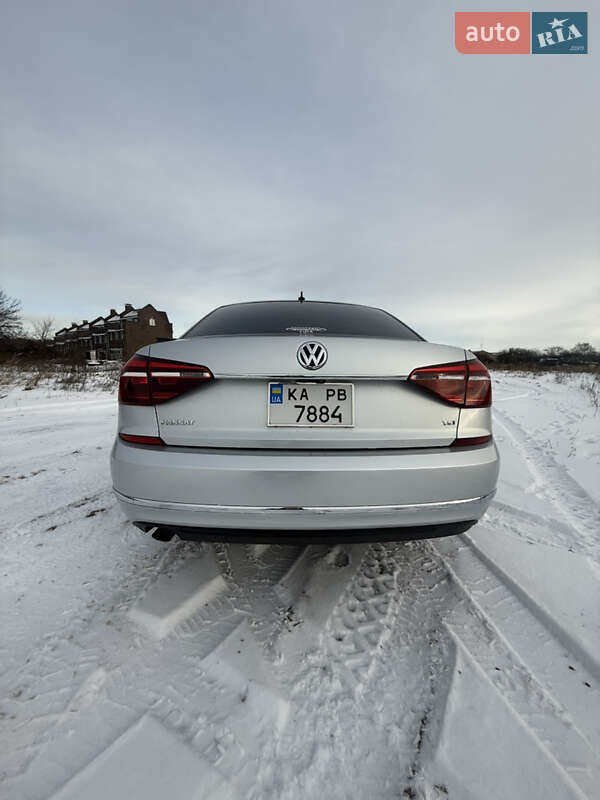 Седан Volkswagen Passat 2017 в Києві фото 13 Седан Volkswagen Passat 2017 в Києві