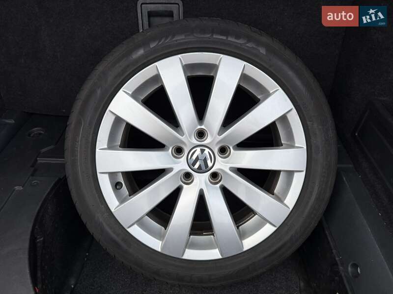 Универсал Volkswagen Passat 2014 в Ковеле