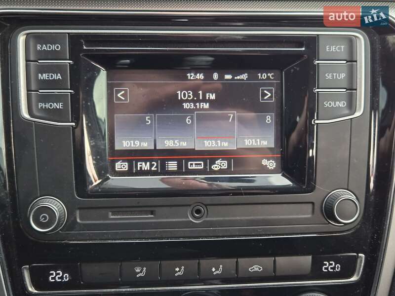 Седан Volkswagen Passat 2017 в Киеве фото 24 Седан Volkswagen Passat 2017 в Киеве