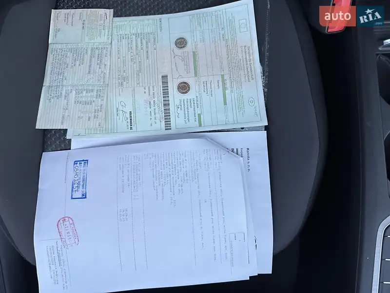 Универсал Volkswagen Passat 2015 в Козове документ