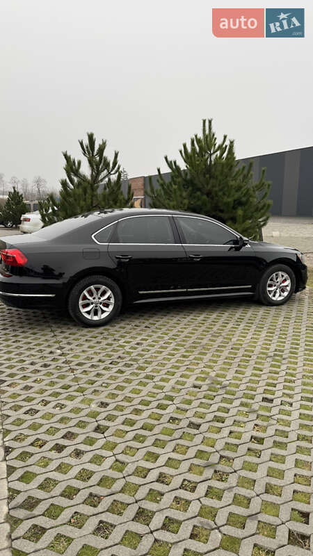 Седан Volkswagen Passat 2016 в Хмельницком