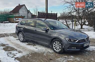 Универсал Volkswagen Passat 2016 в Хмельницком