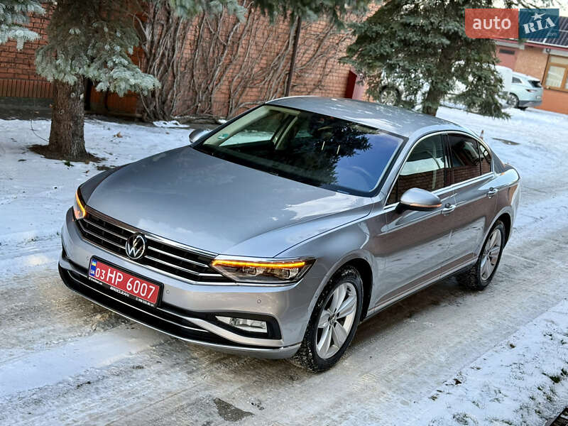 Седан Volkswagen Passat 2022 в Броварах фото 16 Седан Volkswagen Passat 2022 в Броварах