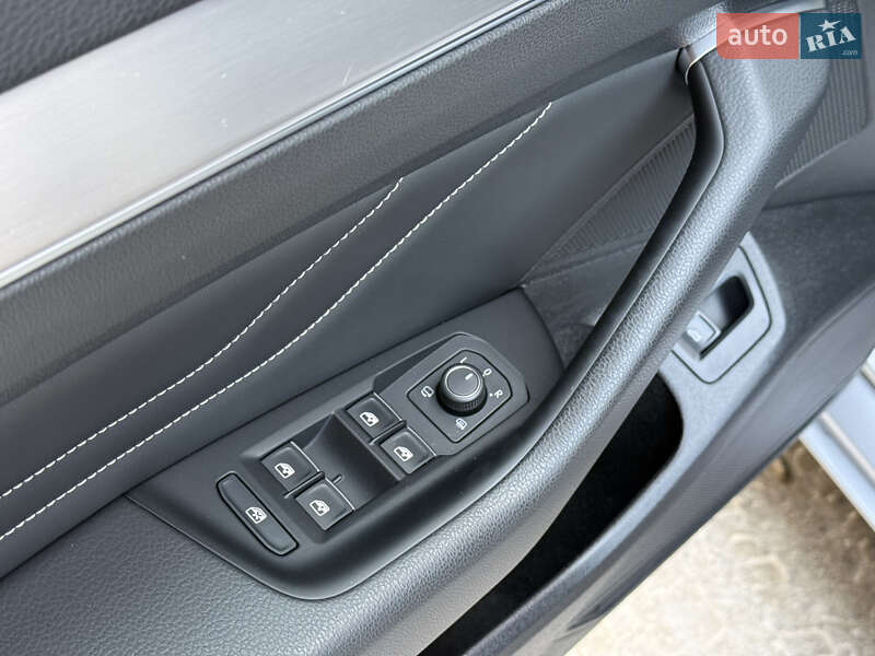 Седан Volkswagen Passat 2022 в Броварах фото 49 Седан Volkswagen Passat 2022 в Броварах