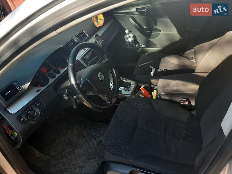 Седан Volkswagen Passat 2008 в Кривому Розі