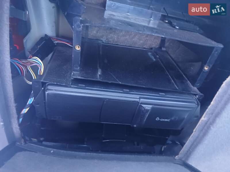 Універсал Volkswagen Passat 2004 в Решетилівці