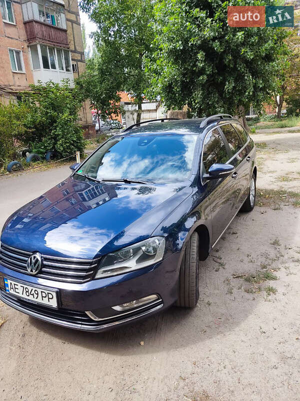 Volkswagen Passat 2011