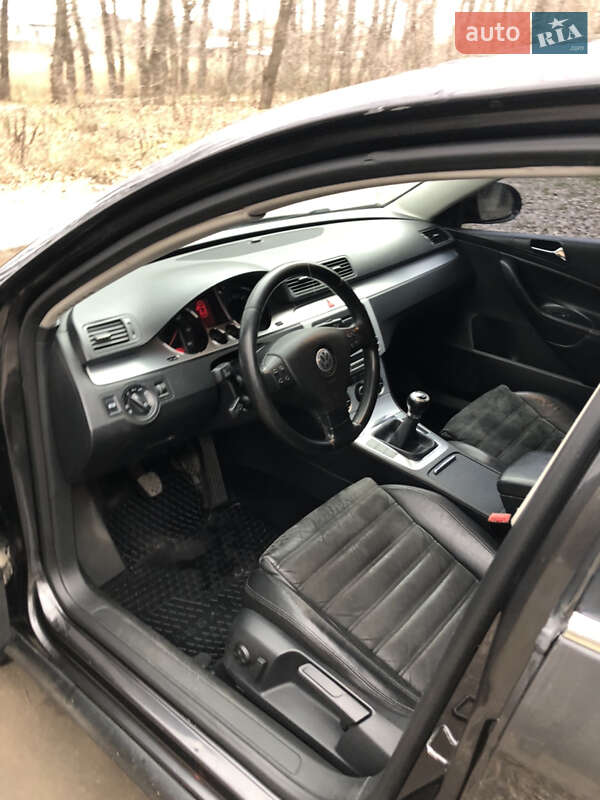 Седан Volkswagen Passat 2008 в Кропивницькому